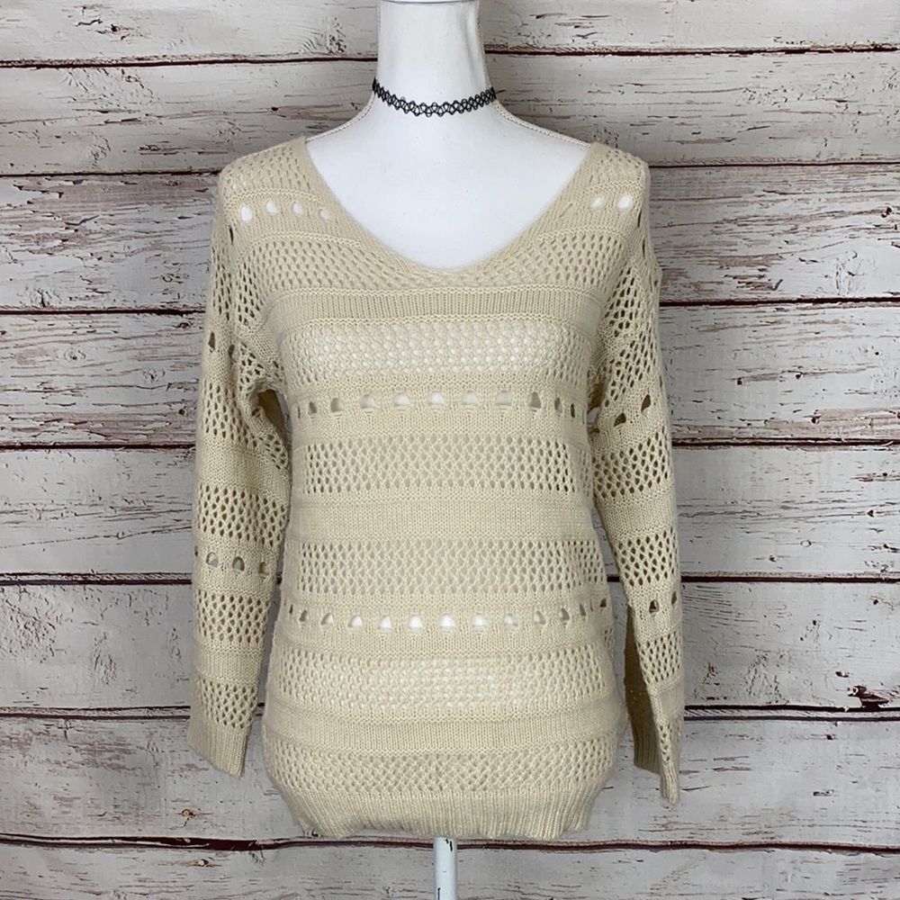 Tinley Loose Thread Cream Sweater S/M